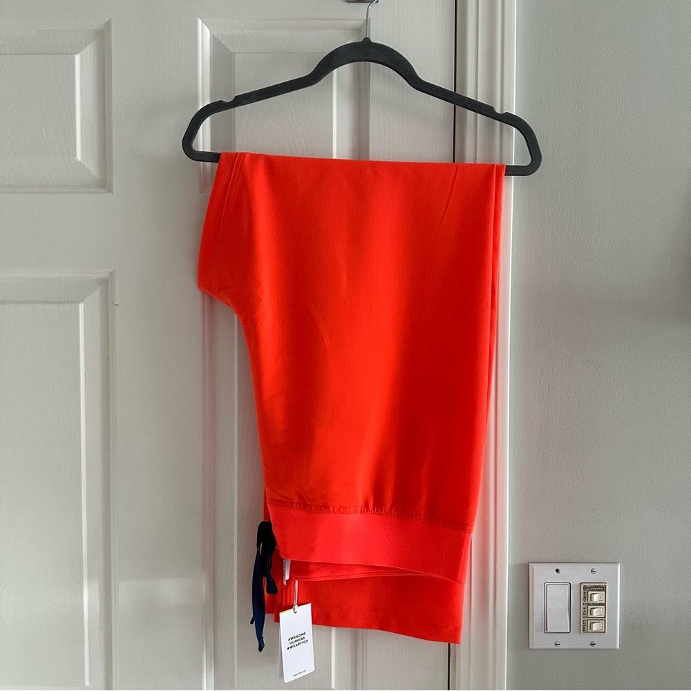 NWT FIGS Fiery Coral High Waisted Livingston Scrub Pants - XXL